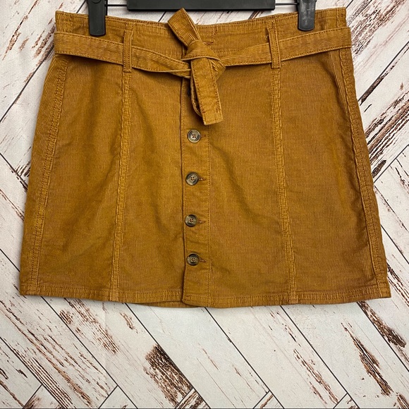 American Eagle Outfitters Dresses & Skirts - American Eagle Button Front Corduroy Mini Skirt